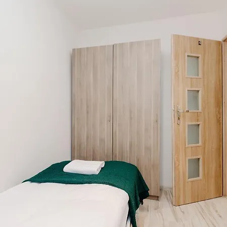 Shortstaypoland Krochmalna