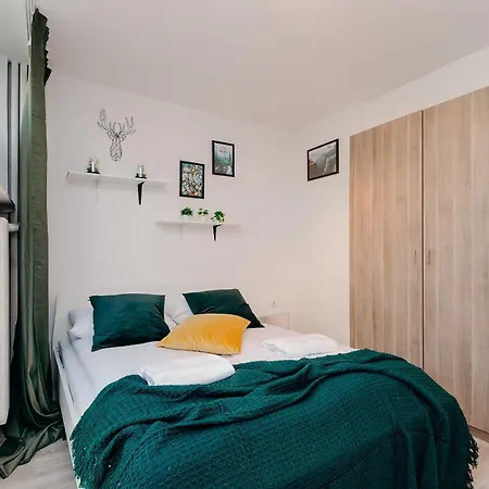 Shortstaypoland Krochmalna